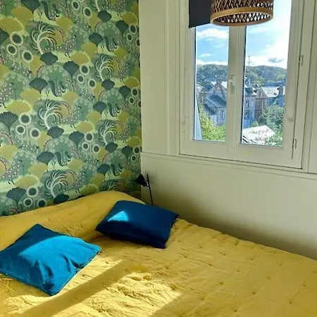 Vue 76 Sunset Apartment